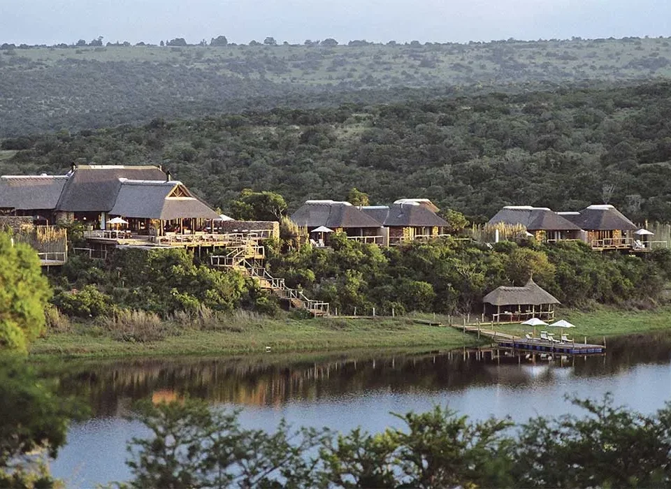 Budget Lodges in Queen Elizabeth National Park
