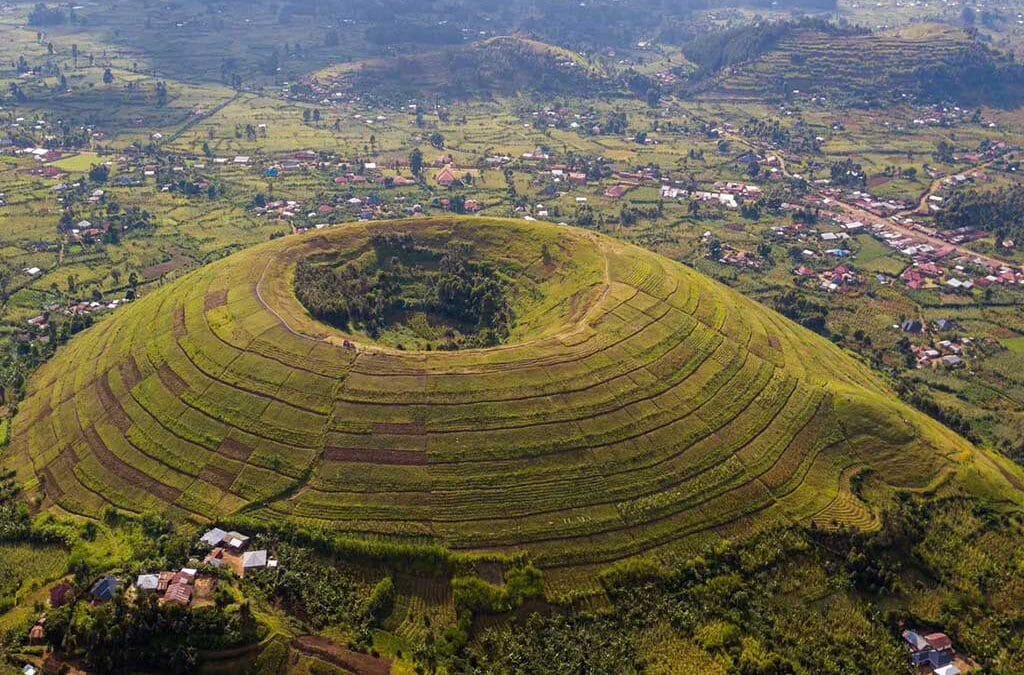 Choosing Between Uganda and Rwanda for Your Next Trip