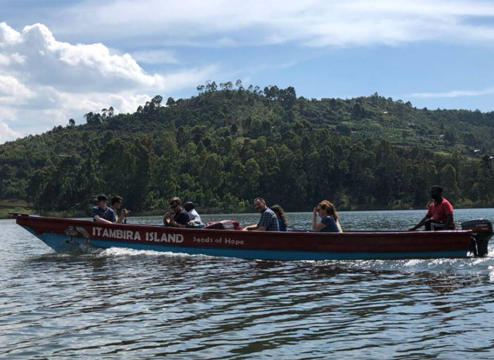 Top 5 Activities for Families at Lake Bunyonyi
