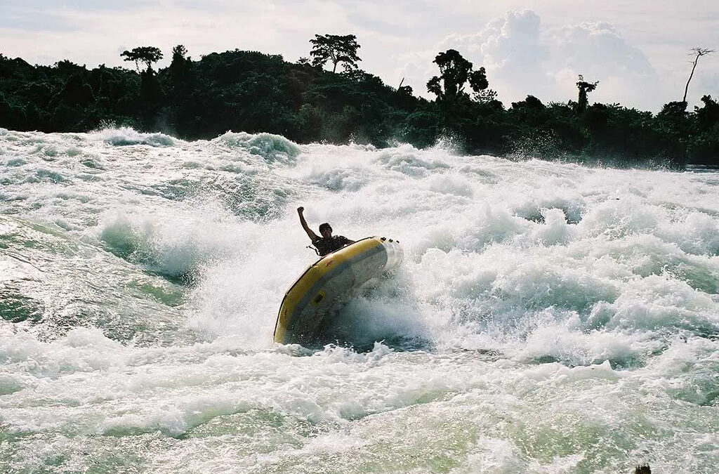 How to Combine Mountain Gorillas with White Water Rafting in Uganda