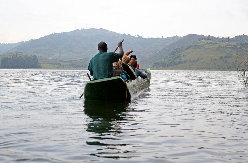 How to plan Bwindi Gorillas & Lake Bunyonyi Relaxation