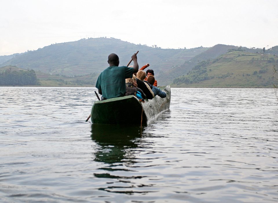 How to plan Bwindi Gorillas & Lake Bunyonyi Relaxation