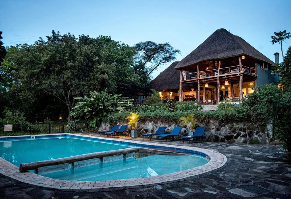 Affordable Luxury Safari in Uganda